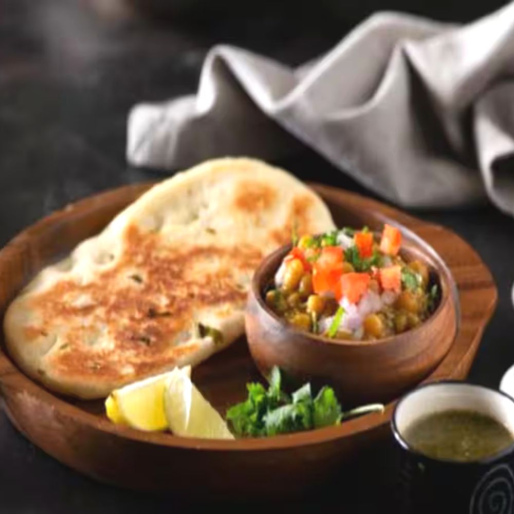 Amritsari Aloo Kulcha with Chole