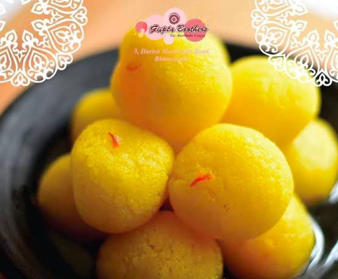 Kesariya Rajbhog(8 Pieces)
