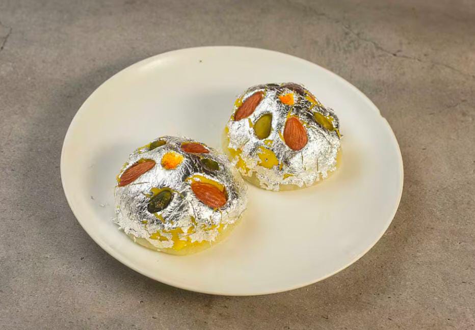 Baikunt Bhog(8 Pieces)