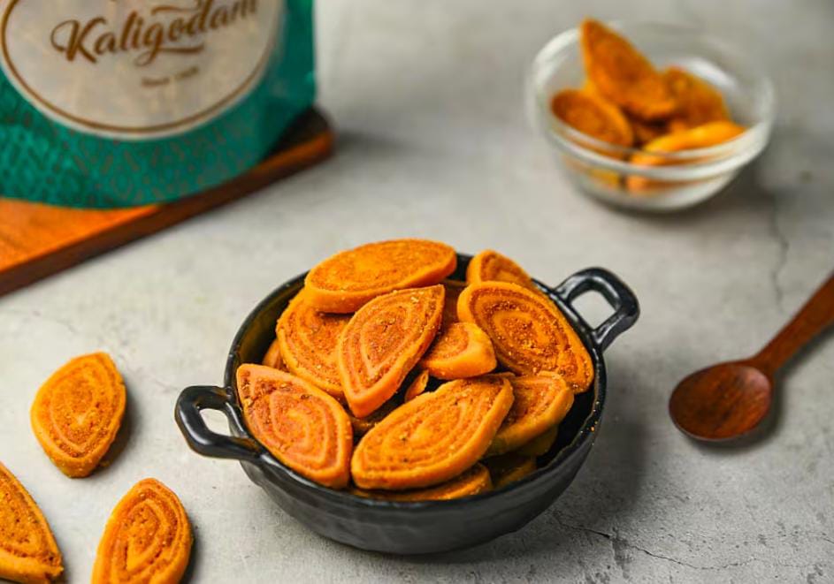 Bhakarwadi(400 gm)